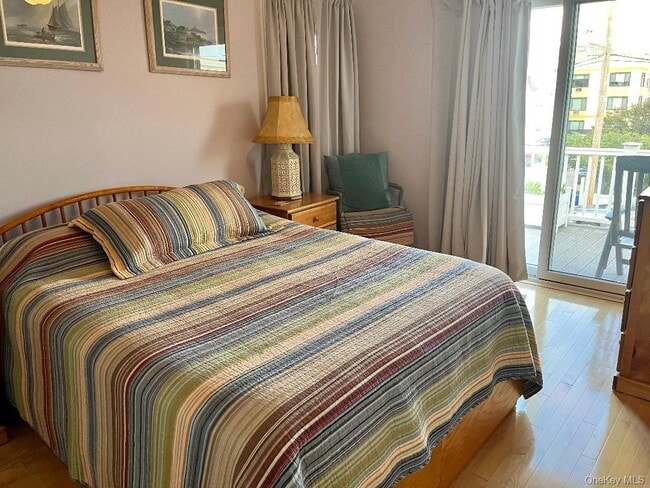 Building Photo - 11 Delaware Ave