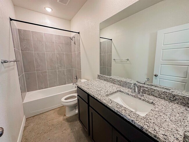 Building Photo - 8905 Ash Rd