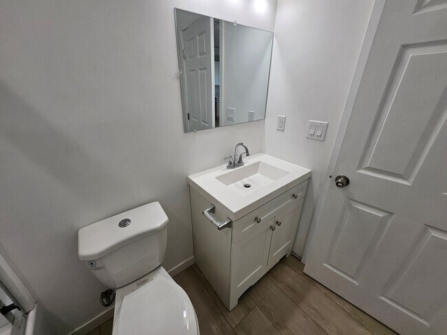 Building Photo - Saticoy Properties