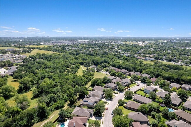 Building Photo - 1049 Regency Ln