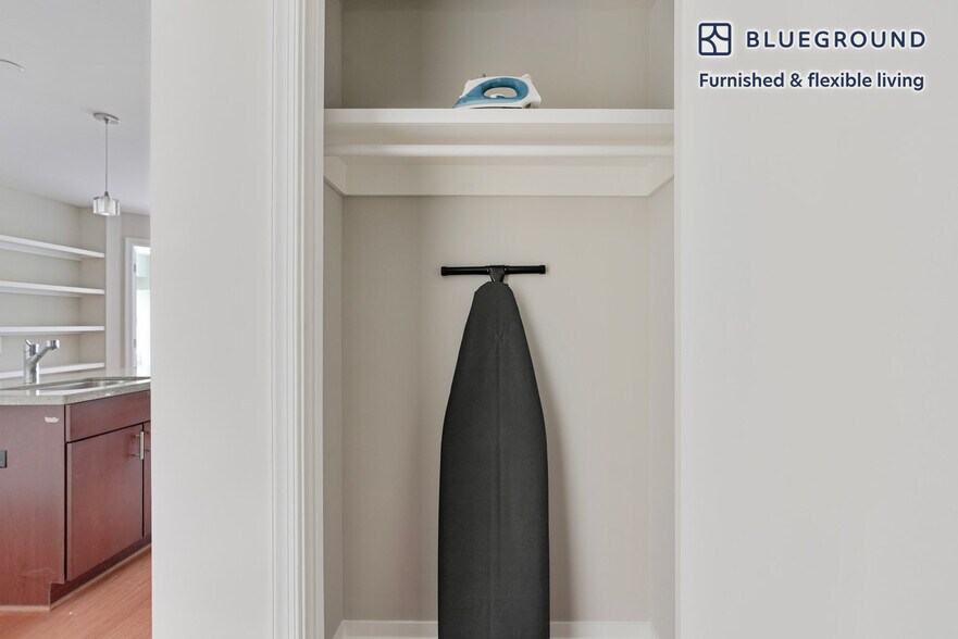 Building Photo - 2221 I St NW