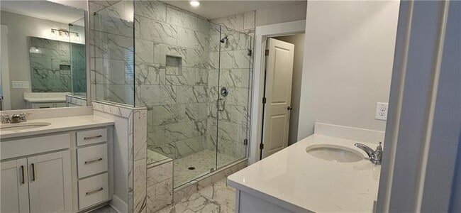 Building Photo - 1727 Prospect Wy