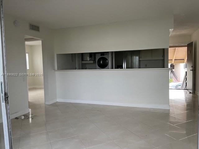 Building Photo - 5304 NE 6th Ave