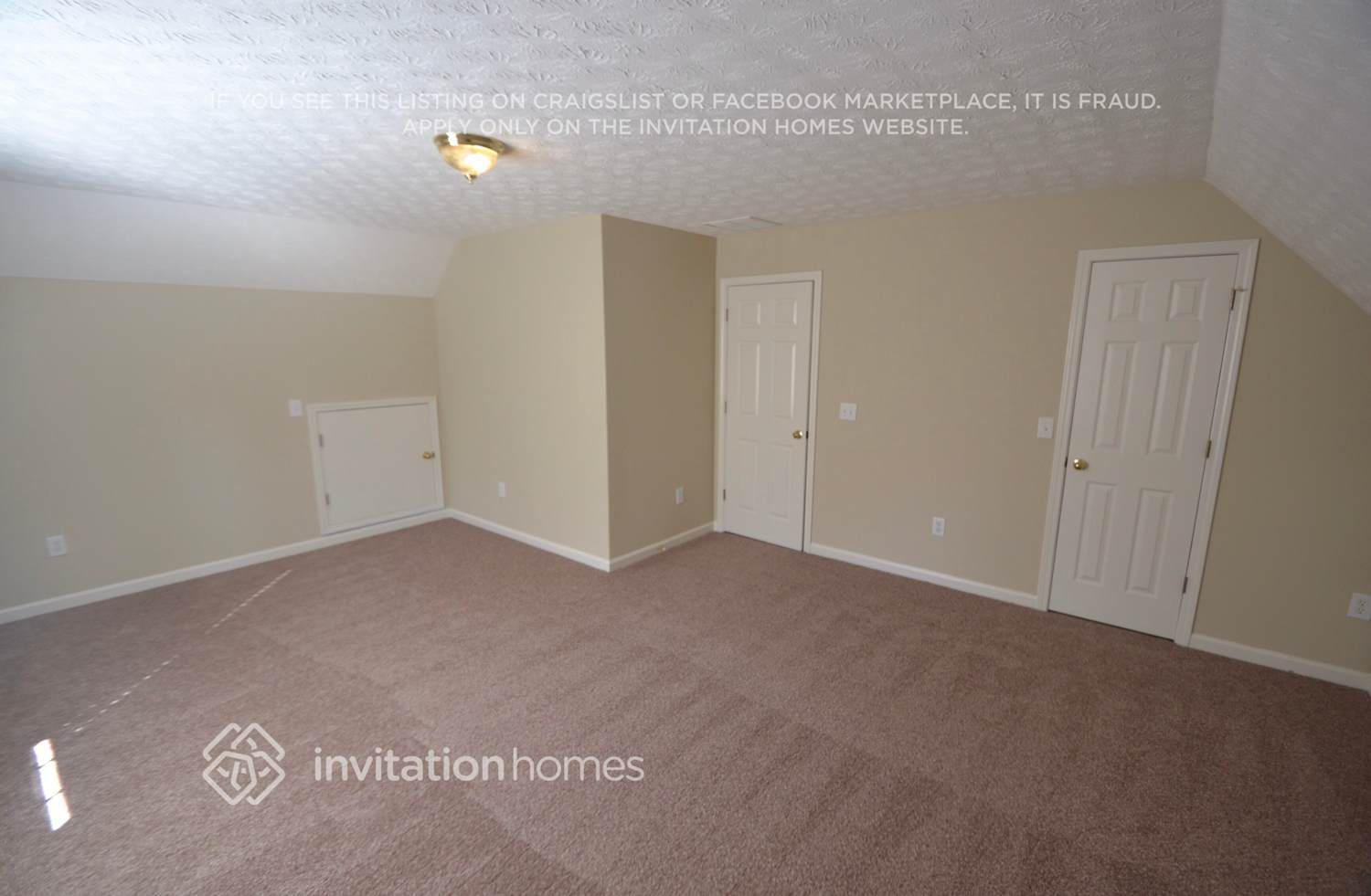 Building Photo - 2802 Wynhaven Oaks Way