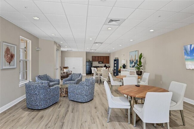 Building Photo - 14041 Bellagio Way