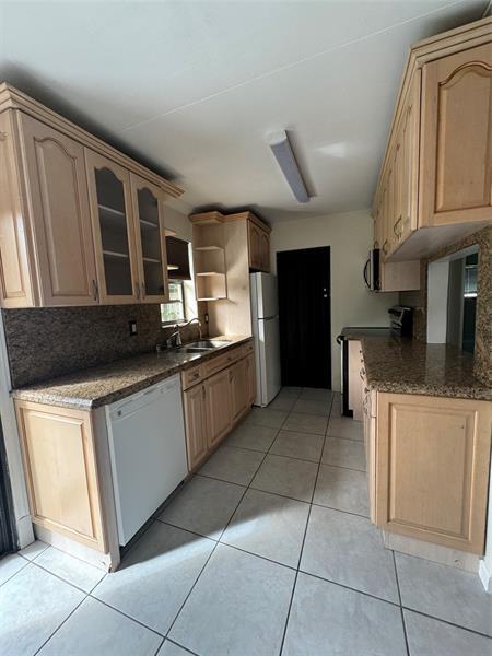 Building Photo - 6101 NW 18th St