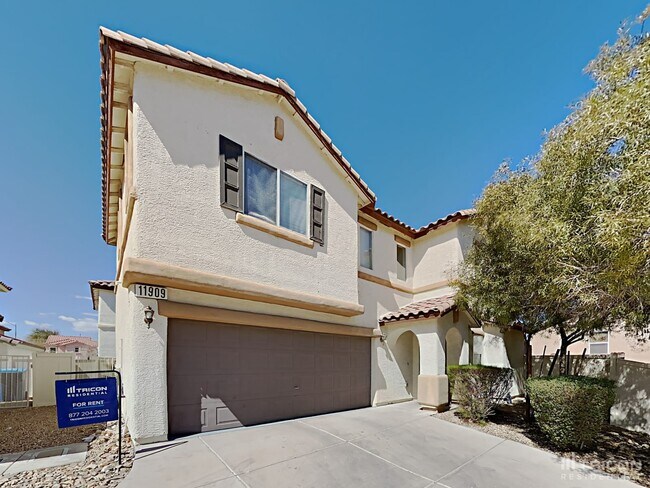 Building Photo - 11909 Fairfax Ridge St