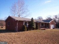 Building Photo - 549 Burns Crossing Rd