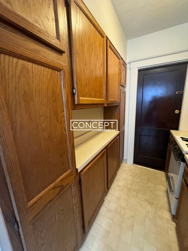 Building Photo - 120 Summer St