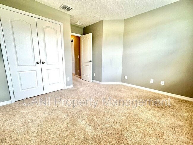 Building Photo - 310 Merry Brook Cir