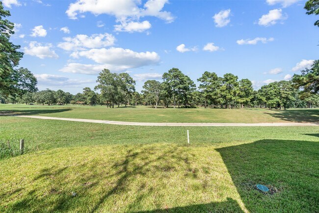 Building Photo - 23 Presidio Rd