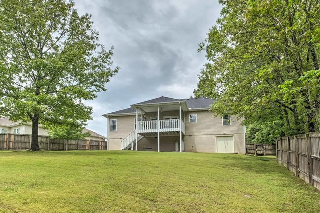 Building Photo - 3 Hoyer Ln