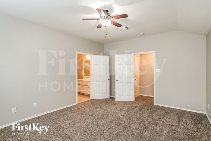 Building Photo - 26849 Mystic Castle Ln
