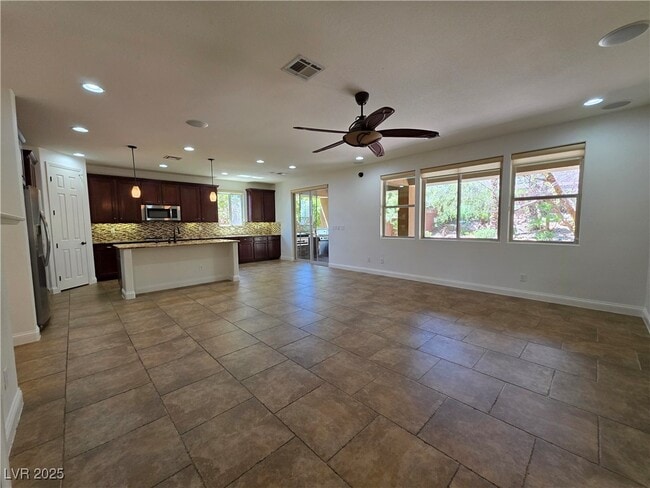 Building Photo - 5495 Alden Bend Dr
