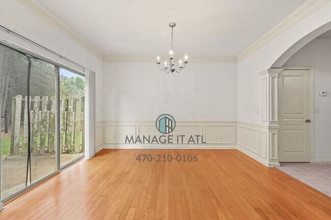 Building Photo - 3 Bedroom Townhome in Alpharetta