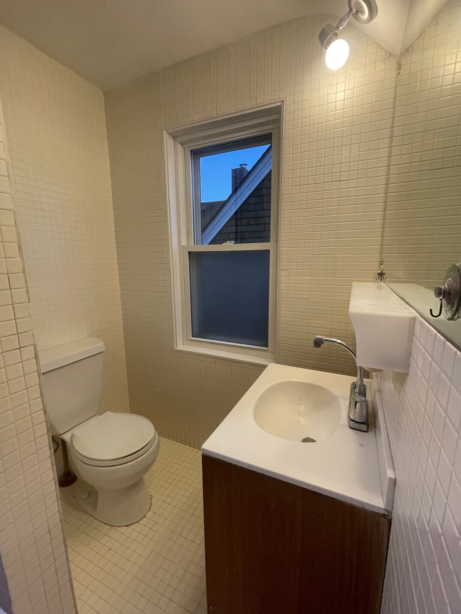 Building Photo - 10 Packard Ave