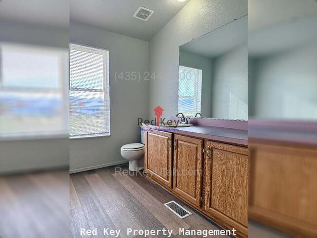 Building Photo - S. Main St. Single Family Home