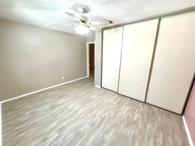 Building Photo - *COMING SOON* Energy-Efficient 4BR Home w/ Solar Panels, Loft & Backyard Oasis!