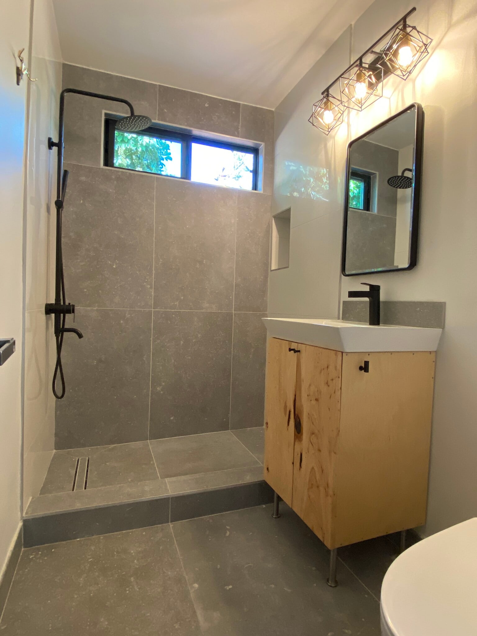 Building Photo - 8591 Higuera St