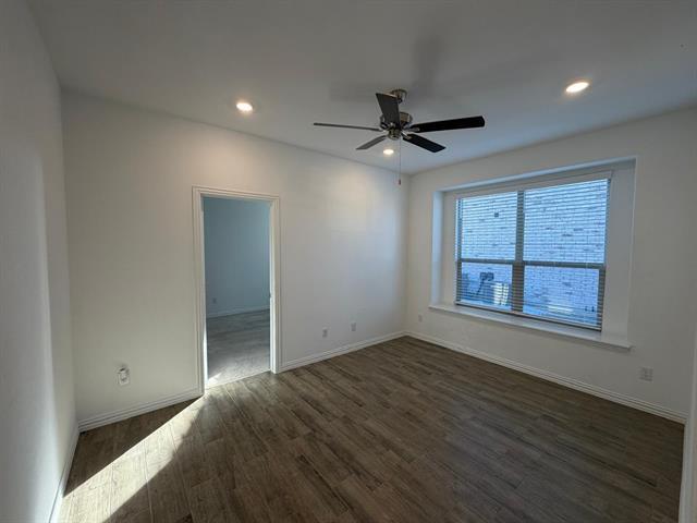 Building Photo - 2521 Birchcrest Dr