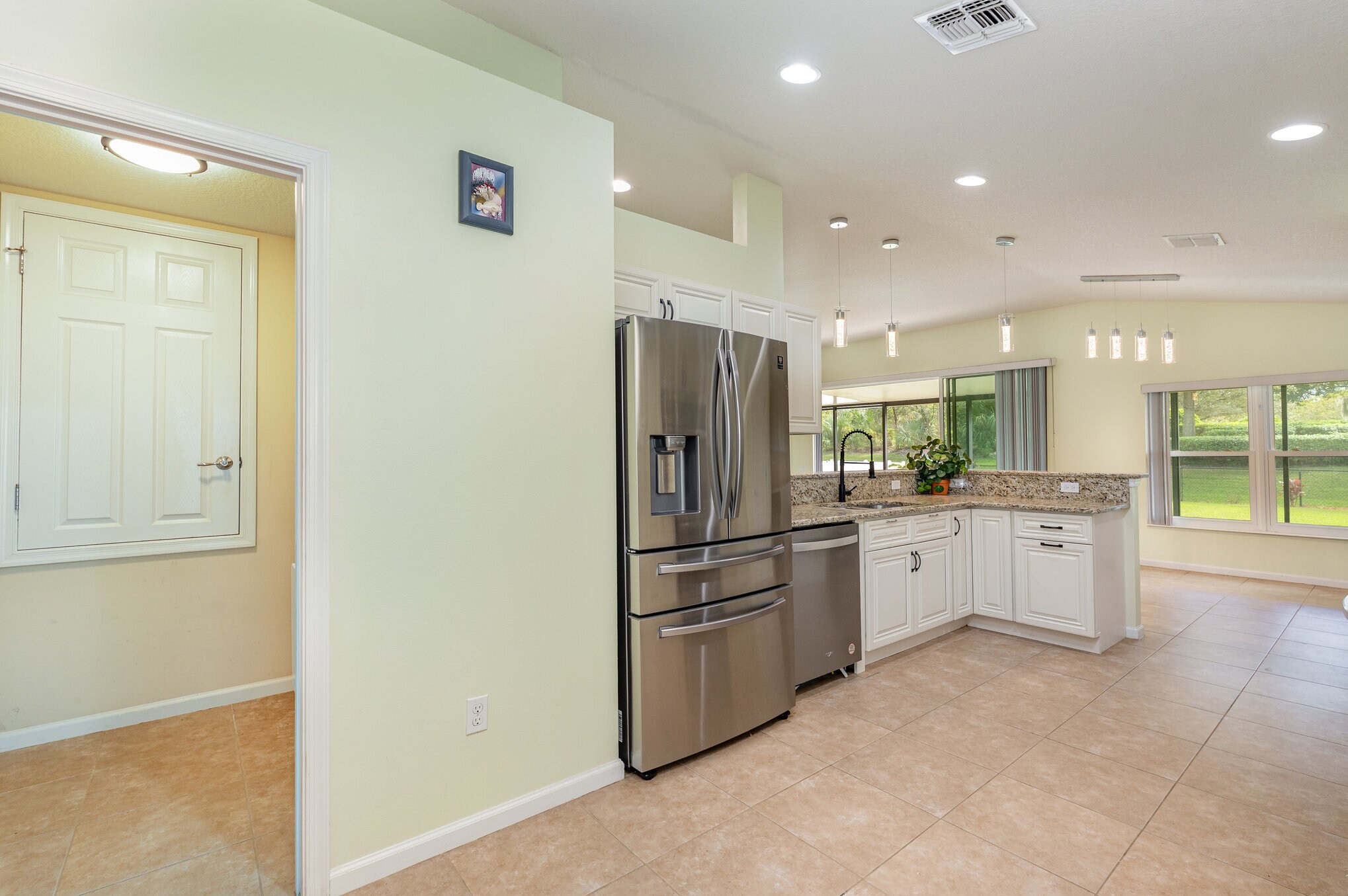 Building Photo - 1322 Dittmer Cir SE