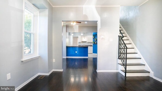 Building Photo - 113 Elm Ave