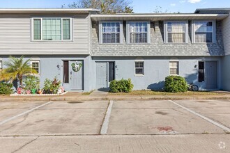 Building Photo - 2/2 Townhome in Daytona