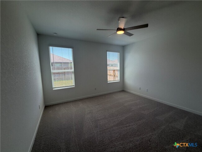 Building Photo - 8908 San Carlos