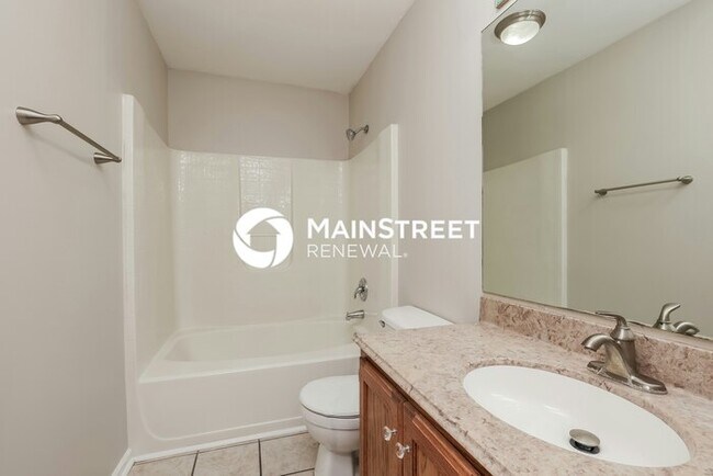 Building Photo - 3 Bedroom Pet-Friendly Home in GOODLETTSVILLE, TN with Main Street Renewal