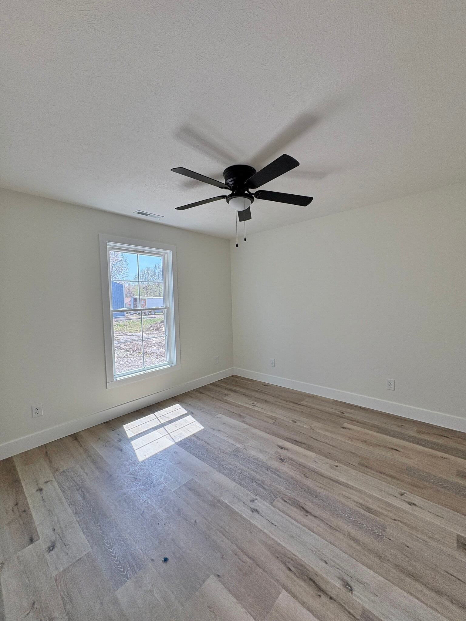 Building Photo - 209 Madison St