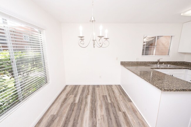 Building Photo - Move in Special: Spacious Downstairs Unit 3BR/2BA - 1/2 off FIRST Month Rent.