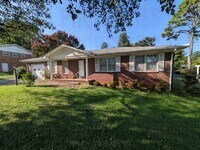 Building Photo - 4612 Daugette Dr NW