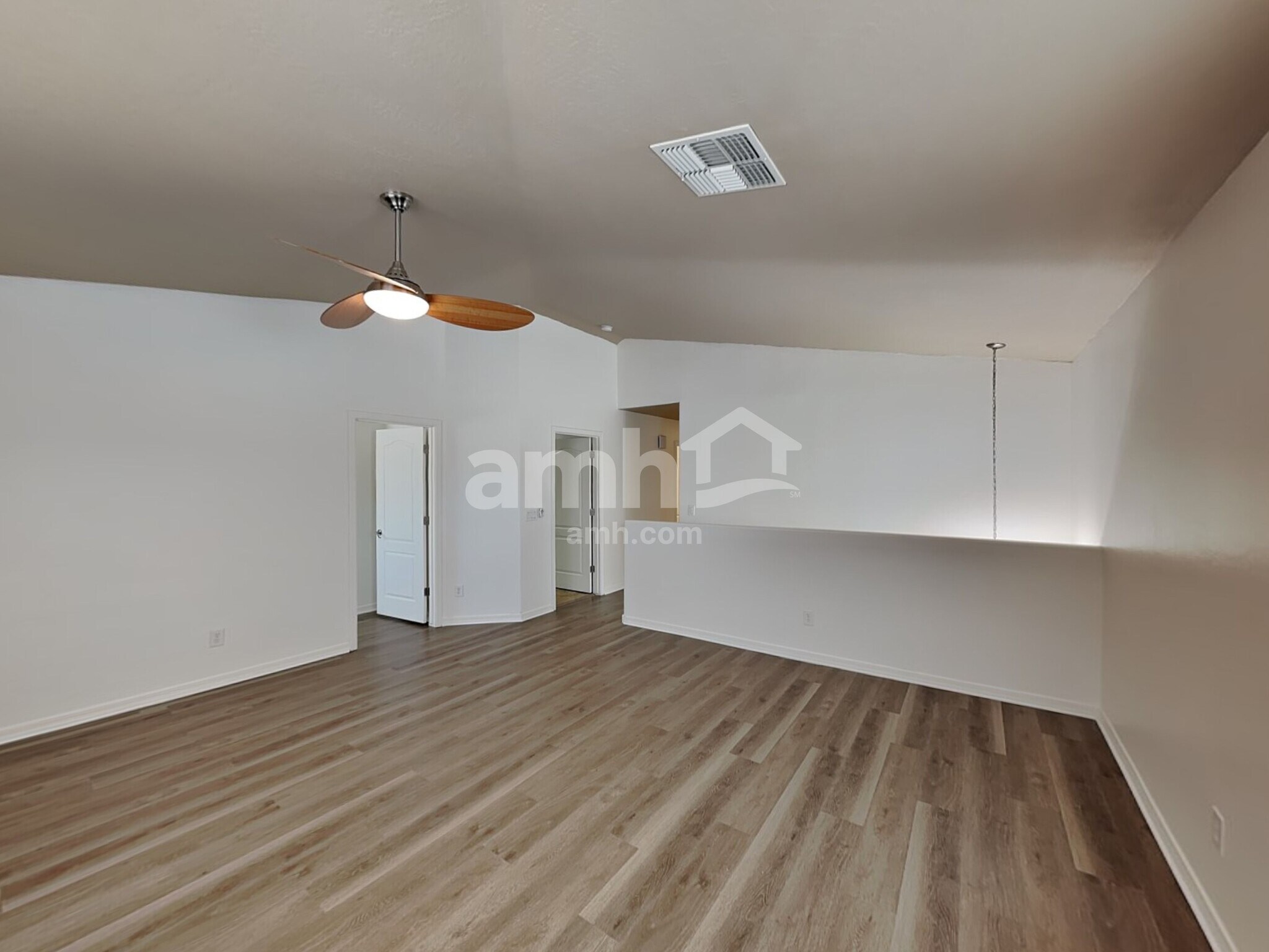 Building Photo - 20784 W Hamilton St