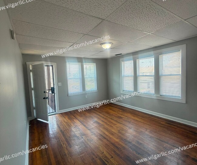 Building Photo - 4002 Alder St