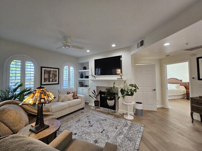 Building Photo - 45245 Seeley Dr