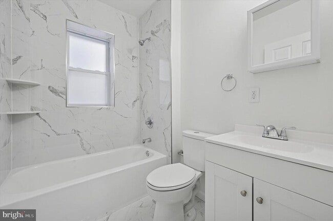 Primary Photo - 5431 Walnut St