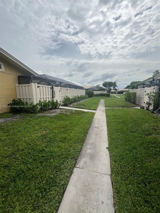 Building Photo - 5416 Eagle Lake Dr