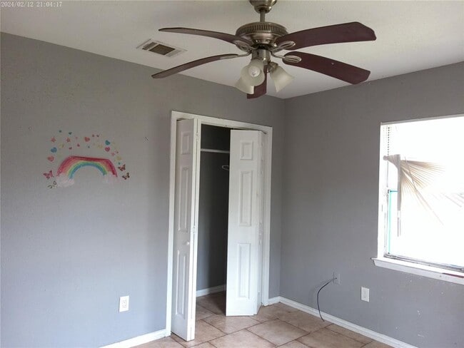 Building Photo - 7949 Lockwood Dr