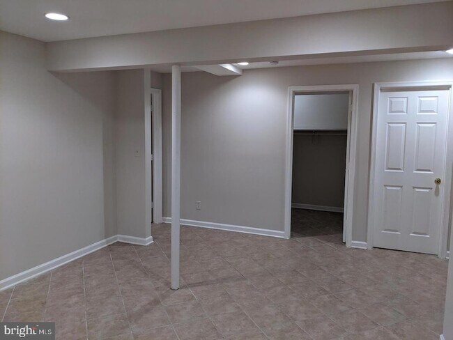 Building Photo - 4500 Stone Pine Ct