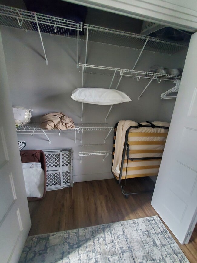 More storage - 1724 N Solomon Ct