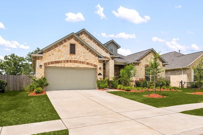 Building Photo - 31611 Donoso Dr
