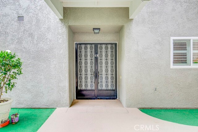 Building Photo - 2402 Via Mariposa W
