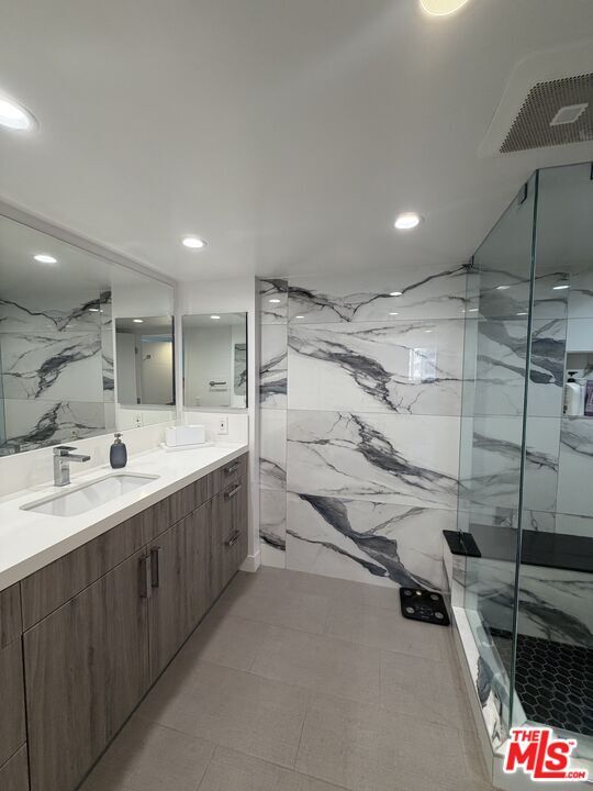 Building Photo - 10535 Wilshire Blvd