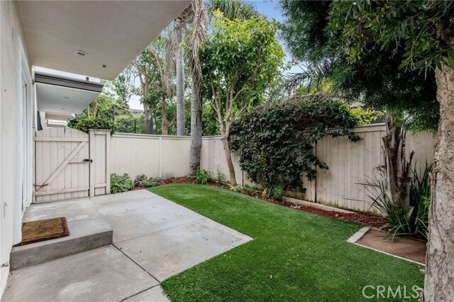 Building Photo - 1720 Carlson Ln