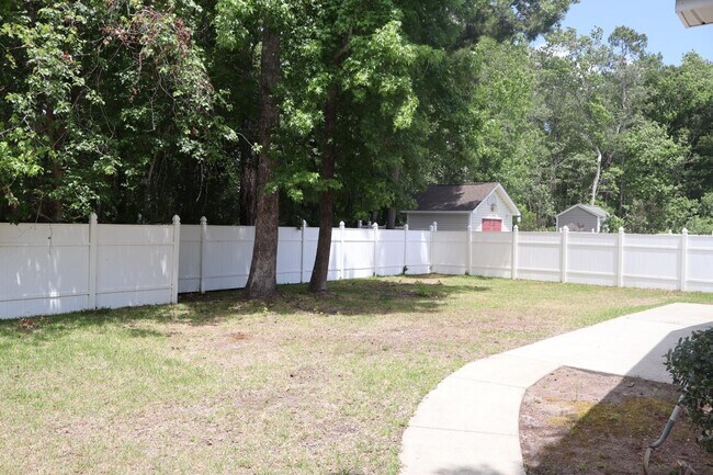 Building Photo - 130 Ashworth Dr