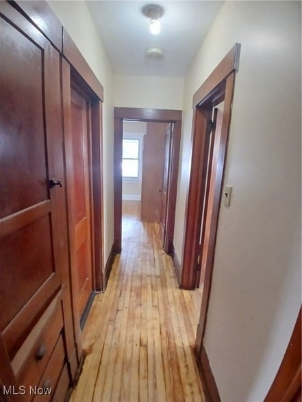 Building Photo - 121 N Belle Vista Ave