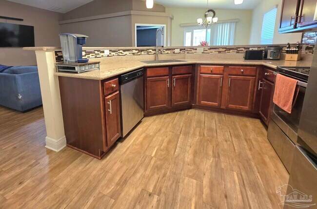 Building Photo - 197 Millet Cir