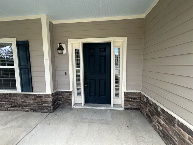 Building Photo - Spacious Four-Bedroom Home with a Bonus Room in Lawton Station!