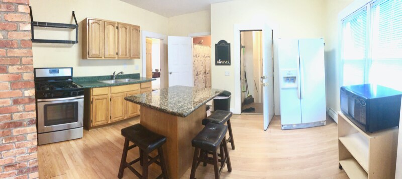 Building Photo - 206 California Ave