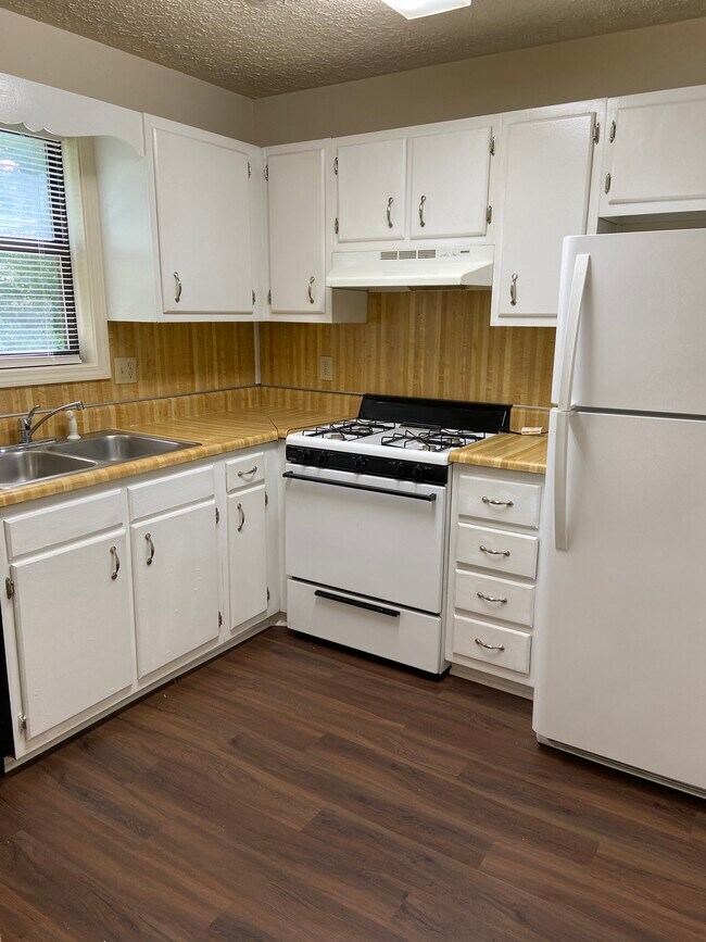 Building Photo - 897 Ventnor Pl SW
